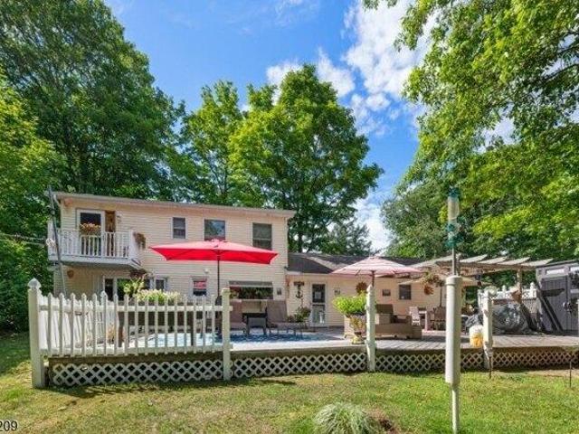2 bedroom, West Milford NJ 07421 105231520