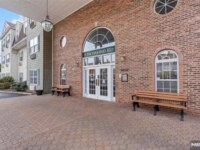 2 bedroom, West Milford NJ 07480 105632446