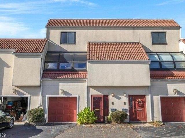 2 bedroom, West Orange NJ 07052 105439629