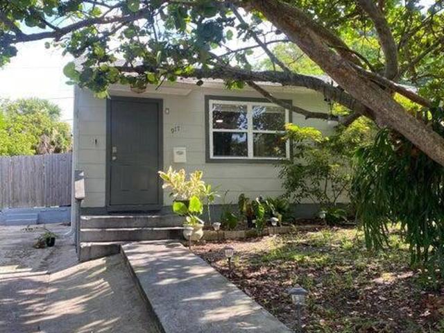 2 bedroom, West Palm Beach FL 33407 105198147