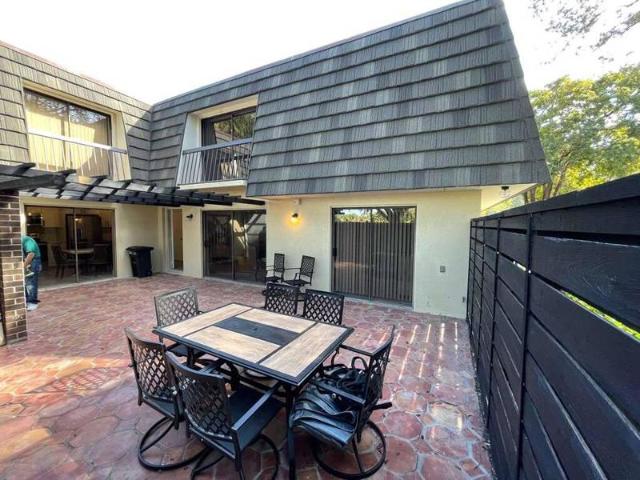 2 bedroom, West Palm Beach FL 33418 102587414