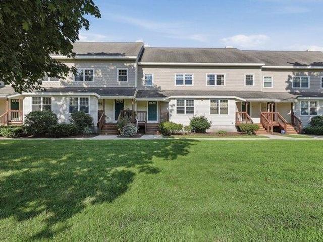 2 bedroom, Westborough MA 01581 105559867