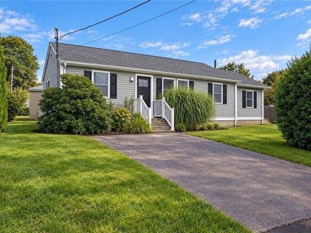 2 bedroom, Westerly RI 02891 105660462