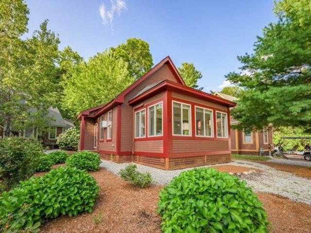 2 bedroom, Westford MA 01886 105441463