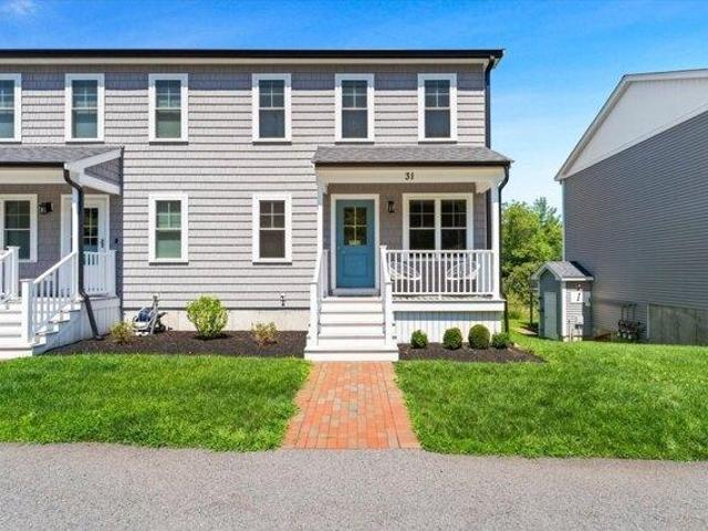 2 bedroom, Whitman MA 02382 105724106