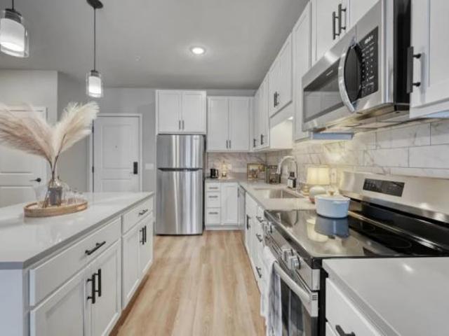 2 bedroom, White Bear Lake MN 55110 73944124