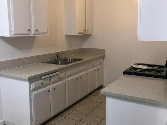 2 bedroom, Whittier CA 90601 103294057