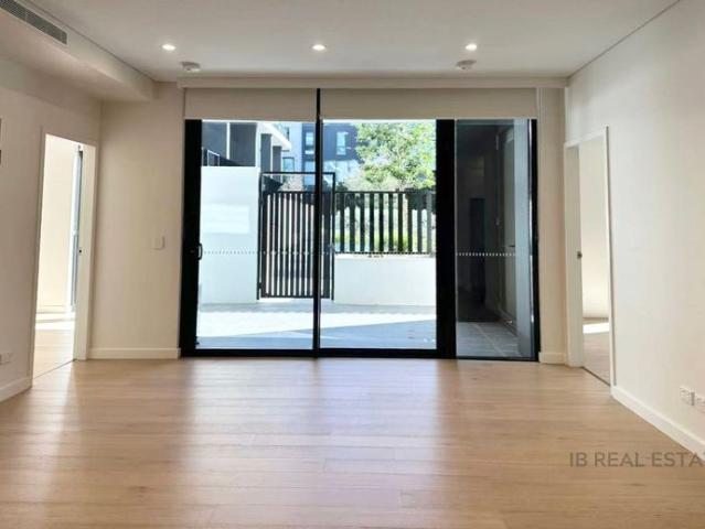 2 Bedroom with study Available Now!