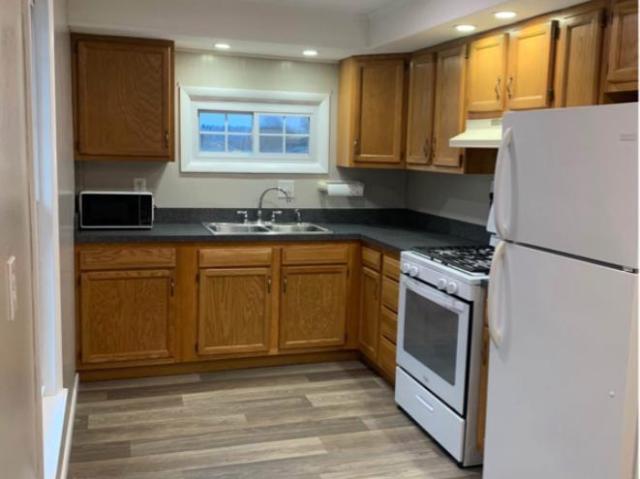 2 bedroom, Williamstown WV 26187 105456860