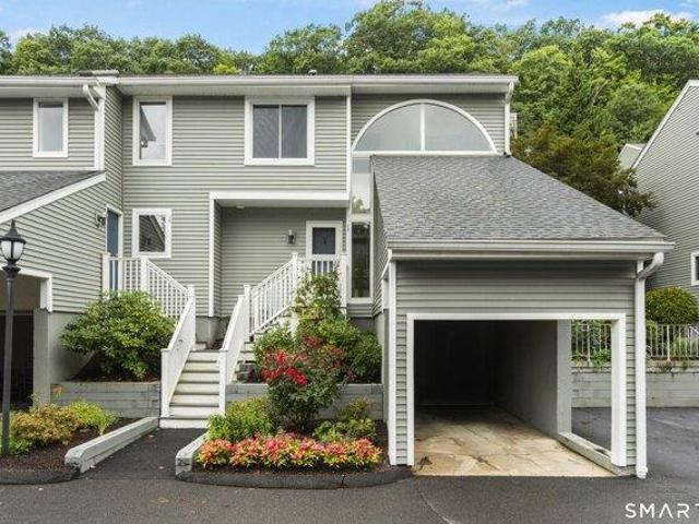 2 bedroom, Wilton CT 06897 105478290