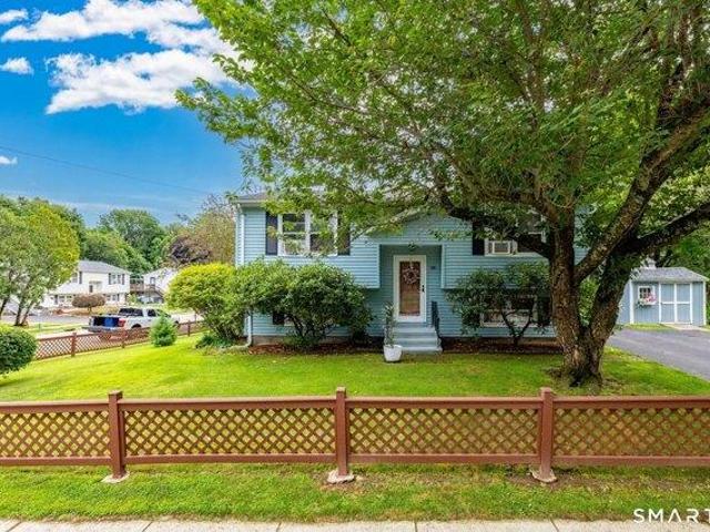 2 bedroom, Windham CT 06226 104947078