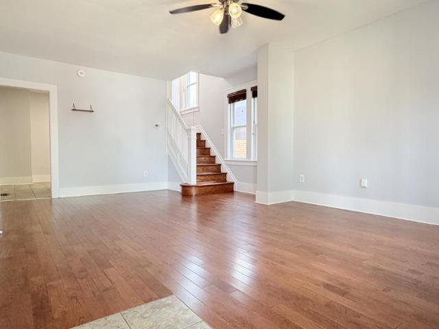 2 bedroom, Windsor ON N8W 2N4 105218425