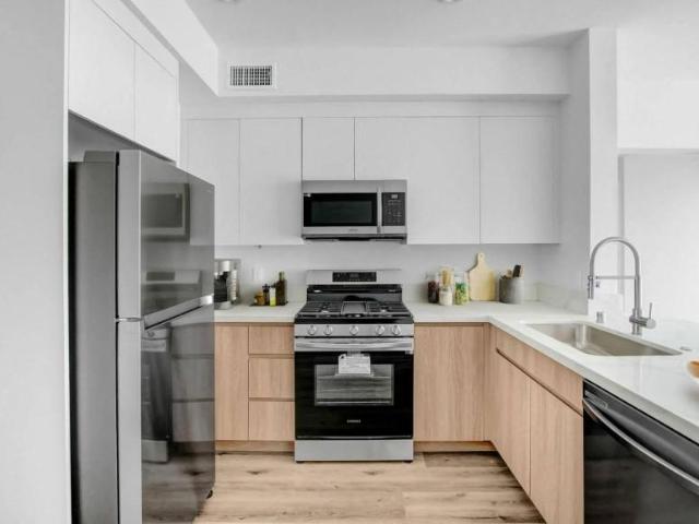 2 bedroom, Winnetka CA 91306 104931104