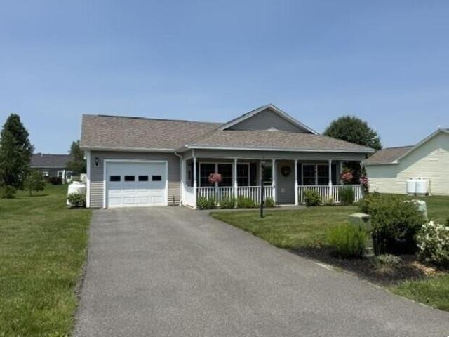 2 bedroom, Winslow ME 04901 105549886