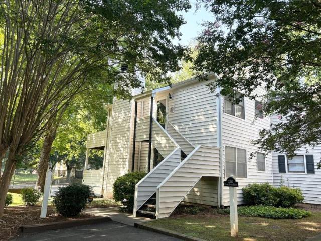 2 bedroom, Winston m NC 27103 LS105147365
