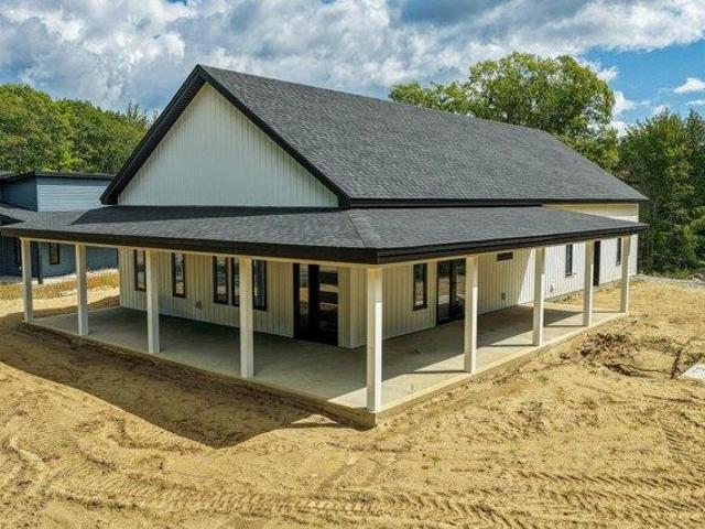 2 bedroom, Wiscasset ME 04578 105682568