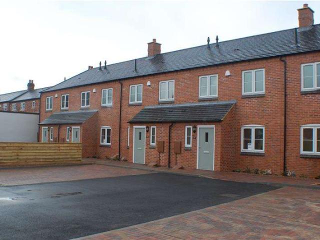 2 Bedroom Town House