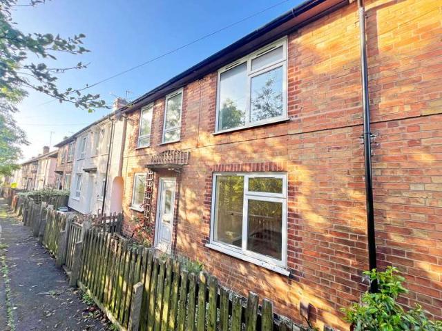 2 Bedroom Town House