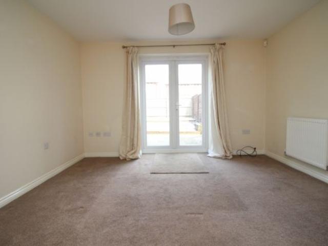 2 Bedroom Town House