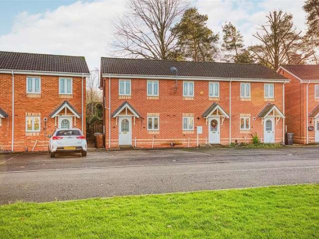 2 Bedroom Town House
