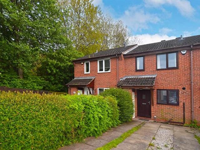 2 Bedroom Town House To Rent In Lathbury Close, Derwent Heights, DE21