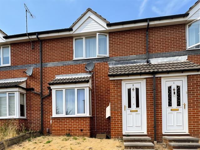 2 Bedroom Town House for rent in Carr Hill Court, Balby, Doncaster