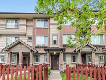2 Bedroom Townhouse Maple Ridge BC 102242655