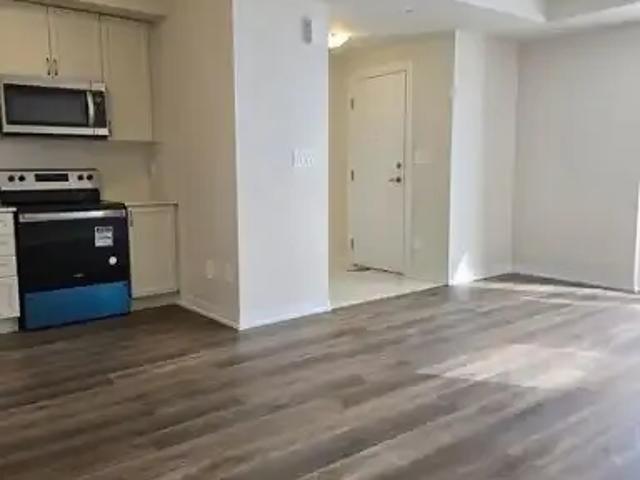 2 Bedroom Townhouse Milton ON 105581144