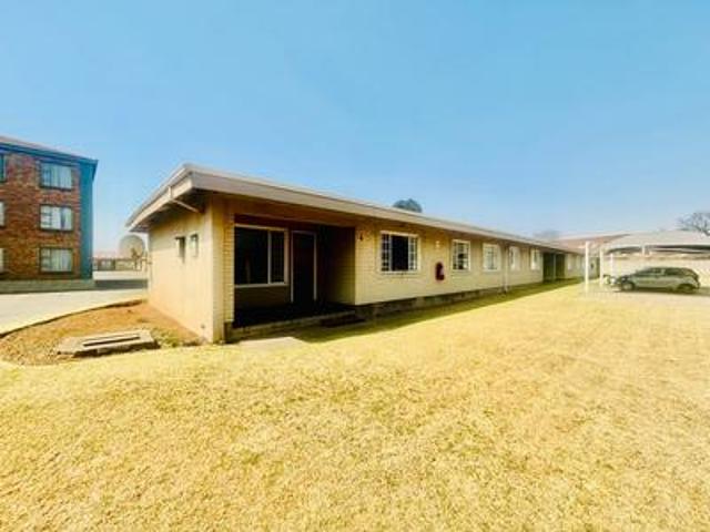 2 bedroom townhouse on the market in.