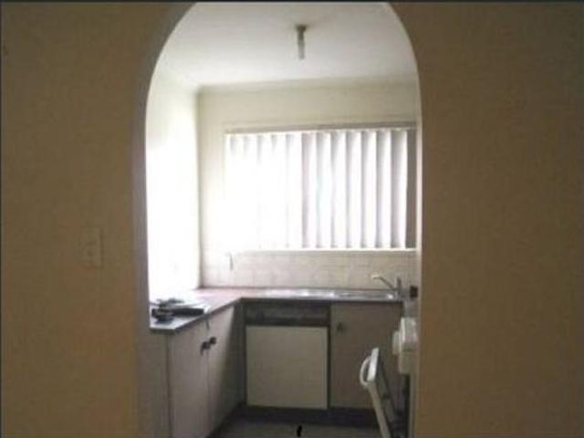 2 BEDROOM TOWNHOUSE BEENLEIGH