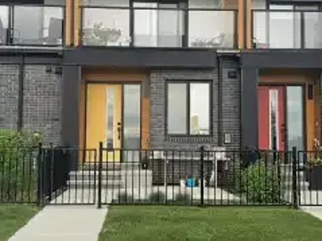 2 Bedroom Townhouse Calgary AB 104181759