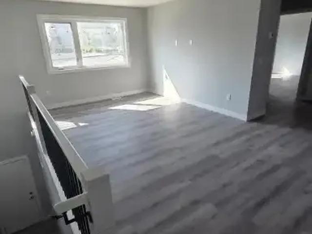 2 Bedroom Townhouse Calgary AB 104876820