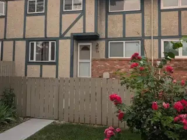 2 Bedroom Townhouse Calgary AB 104972687