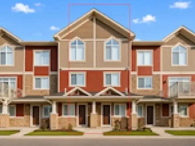 2 Bedroom Townhouse Calgary AB 104991477