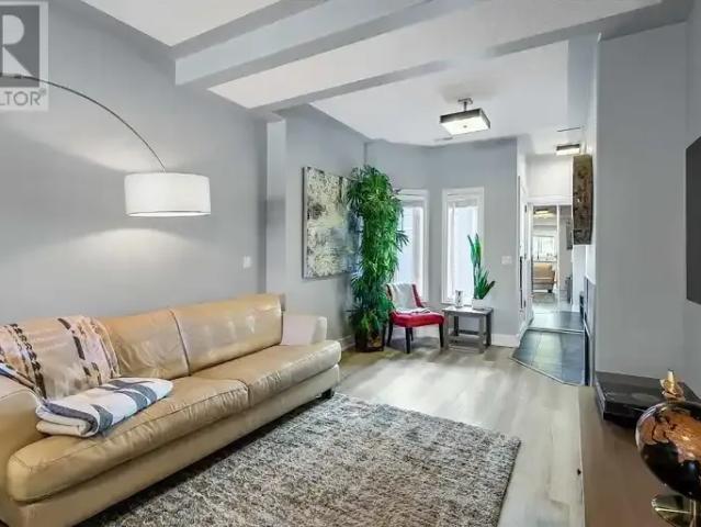 2 Bedroom Townhouse Calgary AB 105623420