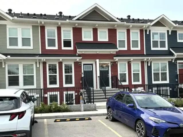 2 Bedroom Townhouse Calgary AB 103840208
