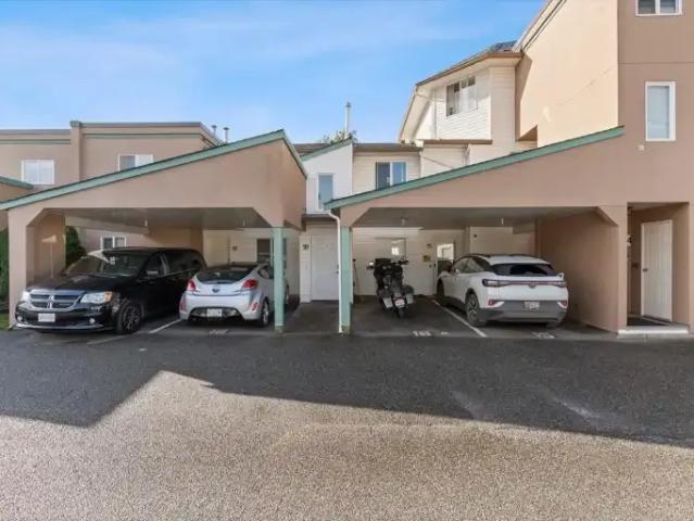 2 Bedroom Townhouse Chilliwack BC 106134802
