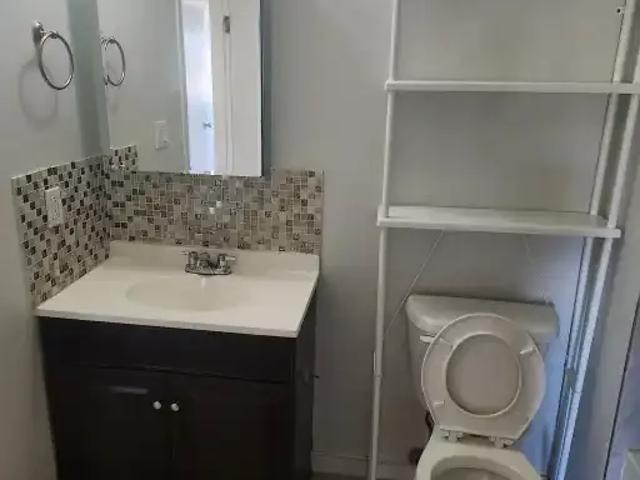 2 Bedroom Townhouse Edmonton AB LS104972566