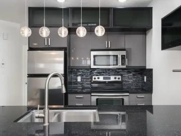 2 Bedroom Townhouse Edmonton AB 102052408