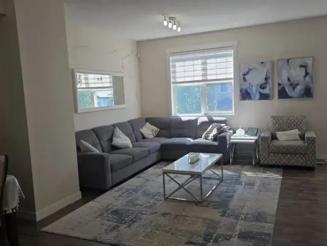2 Bedroom Townhouse Edmonton AB 103322503