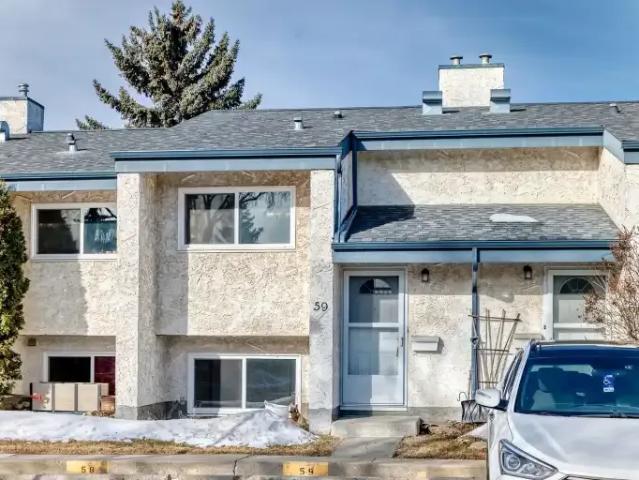 2 Bedroom Townhouse Edmonton AB 103798478