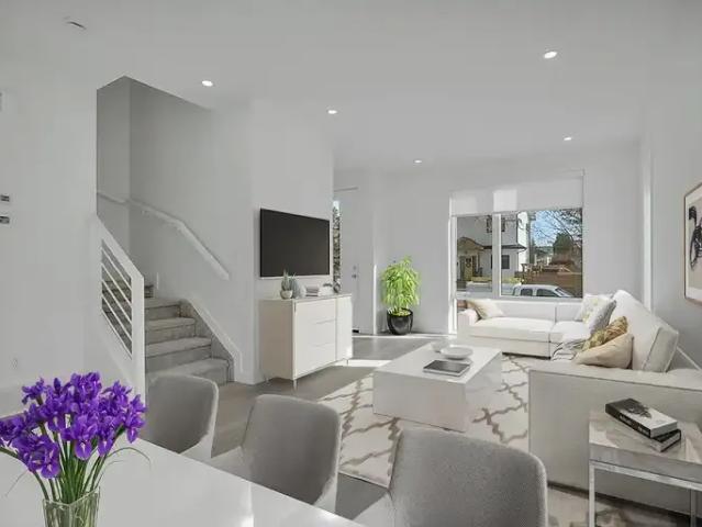 2 Bedroom Townhouse Edmonton AB 104181224