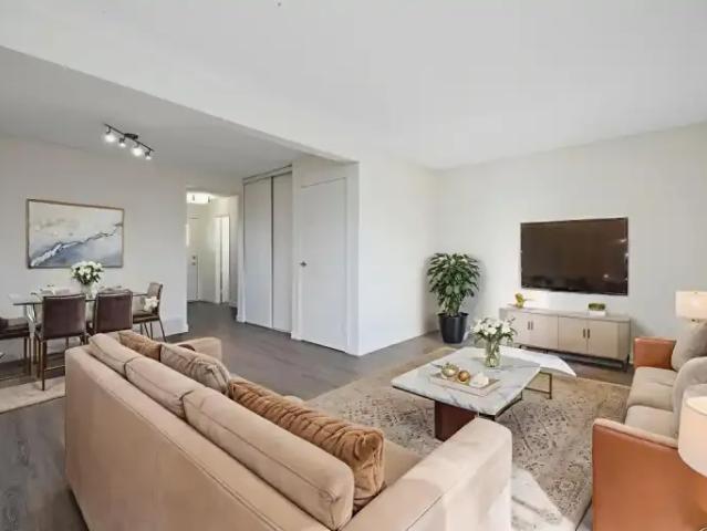 2 Bedroom Townhouse Edmonton AB 105601269