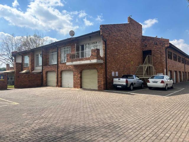 2 Bedroom townhouse for rent in Beyerspark