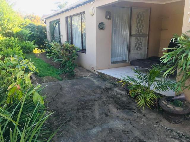2 Bedroom Townhouse For Sale in Mtwalume