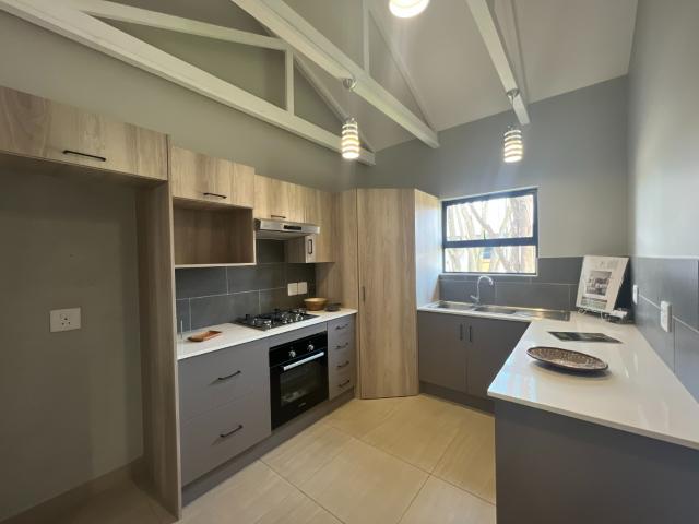 2 Bedroom Townhouse For Sale in Melodie