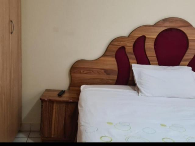 2 Bedroom Townhouse For Sale in Meredale