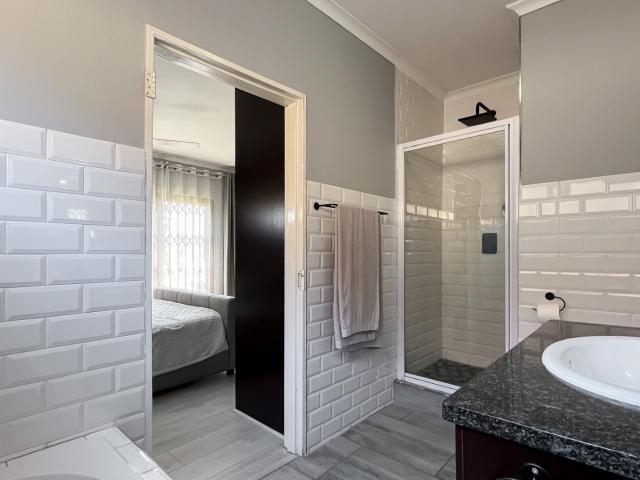 2 Bedroom Townhouse For Sale in Meyersdal