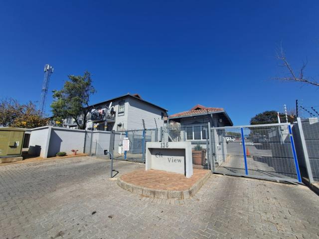 2 Bedroom Townhouse For Sale in Moffat View
