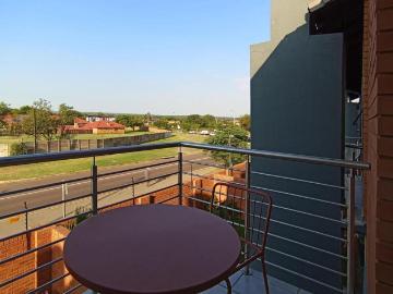 2 Bedroom Townhouse For Sale in Montana
